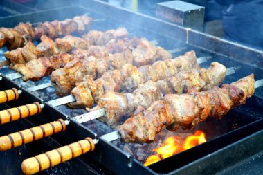Duman ızgara ızgara kebab