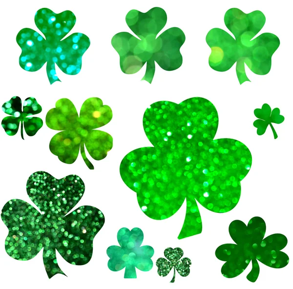 Различные виды традиционного символа Дня Святого Патрика - зеленый лист Шемрок — стоковое фото