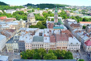Lviv, Ukrayna - 29 Haziran 2015: cityscape TOPVIEW Lviv şehir merkezinin