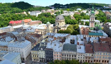 Lviv, Ukrayna - 29 Haziran 2015: cityscape TOPVIEW Lviv şehir merkezinin