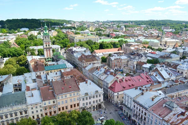 LVIV, UKRAINE - JUNE 29, 2015: cityscape topview of Lviv downtown — Stock Photo, Image