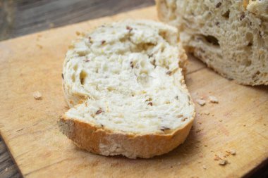 Ev yapımı taze pişmiş lezzetli ekmek.