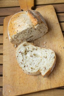 Ev yapımı taze pişmiş lezzetli ekmek.