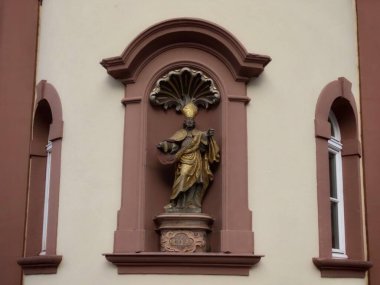 Aziz Niklas figürü.