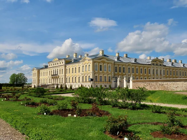 Palácio Rundale na Letónia — Fotografia de Stock