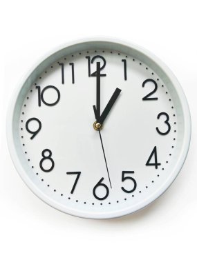 Temiz Arkaplan Duvarı Saati Tam 1 'de Ayarlandı