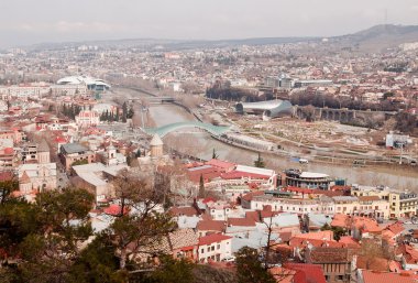 Tbilisi panoramik kuş görünümü