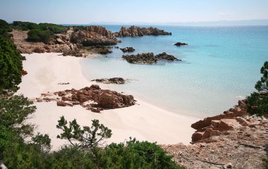 Budelli Adası. Pembe plaj. La Maddalena takımadaları. Sardunya 'da. İtalya.