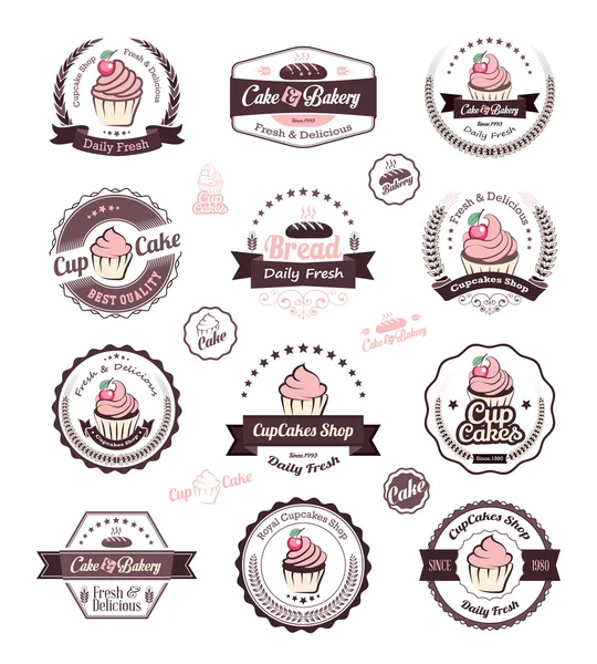 Cupcakes rétro vintage et badges et étiquettes de boulangerie — Image vectorielle