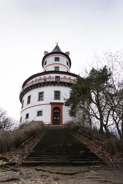 Jagdschloss Humprecht umgeben von einem Waldpark, ehemaliges Wildgehege — Stockfoto