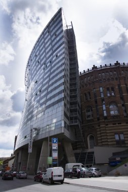 7 Mayıs 2012 tarihinde Avusturya Viyana, Avusturya Viyana Gasometers önünde modern binalar.