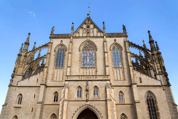 Biserica Romano Catolică Sfântul Barbaras Din Kutna Hora Însorită Vară fotografii de stoc fără drepturi de autor