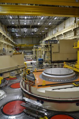 Nükleer reaktör salonda bir santral