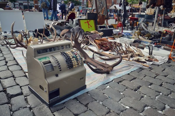 Mercato delle pulci a Bruxelles, Belgio — Foto Stock