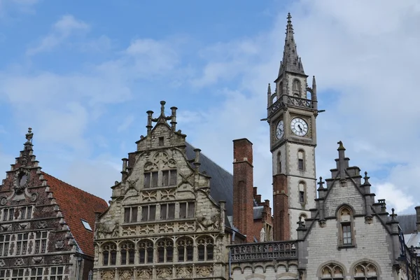 Alter postamtsturm in ghent, belgien — Stockfoto