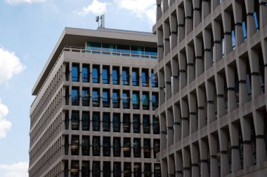 Mimar Gordon Bunshaft tarafından tasarlanan eski Banque Lambert modernist mimari detay ING Marnix, Hollanda Grubu çok uluslu bankacılık ve finans hizmetleri merkezi Brüksel, Belçika