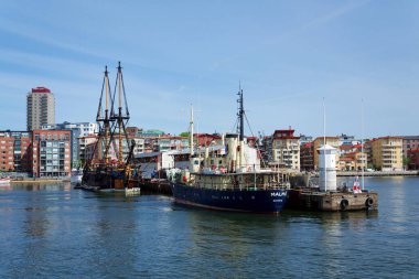 Dünyanın en büyük okyanusu ahşap yelkenli gemisiyle 13 Mayıs 2025 'te İsveç' in Göteborg kentindeki Eriksberg limanına yanaştı..