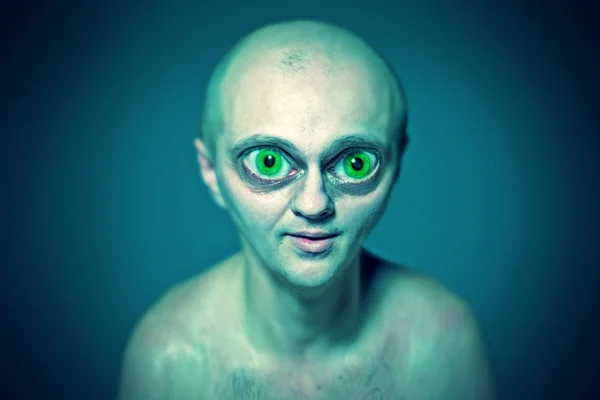 Alien with big eyes — Stock Photo, Image