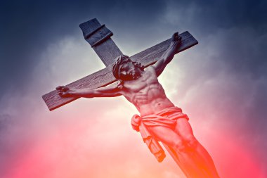 güneş ışığı ile çarmıha germe ve görmek   