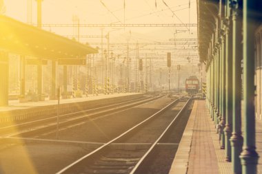 Platform ve demiryolu parça