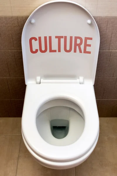 Toaleta z napisem "kultury" — Zdjęcie stockowe