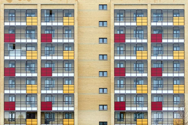 Facade of apartment building — Stock Photo, Image