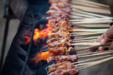 Süreç içinde Kızartma domuz Sote