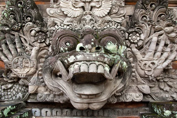 Escultura demonio de piedra — Foto de Stock