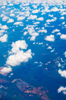 Bulutlar uçak görünümü