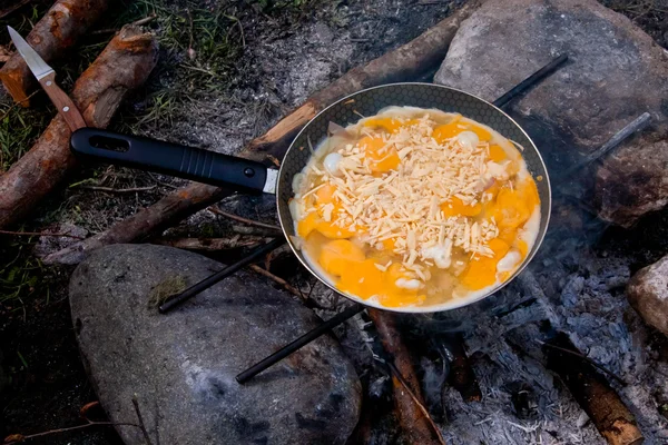 Scrambled eggs cooked — Stock Photo, Image