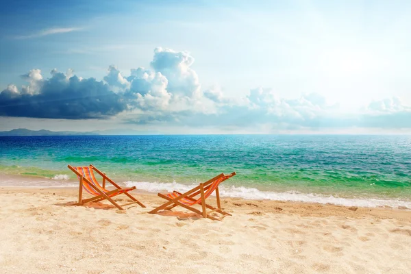 Two lounge chairs — Stock Photo, Image