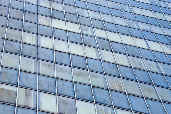 Dirty mirror skyscraper — Stock Photo, Image