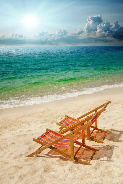 Two lounge chairs — Stock Photo, Image