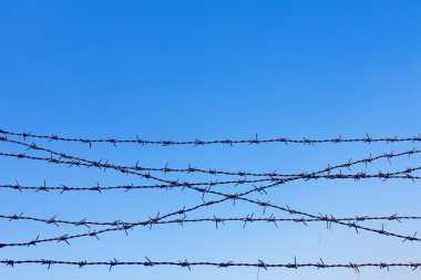 Gökyüzü arka plan üzerinde kenarlık.