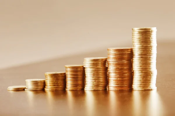 Graph from coins — Stock Photo, Image