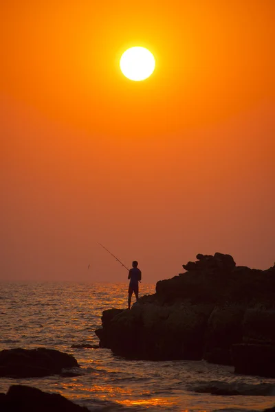 Iki erkek Balık tutma — Stok fotoğraf