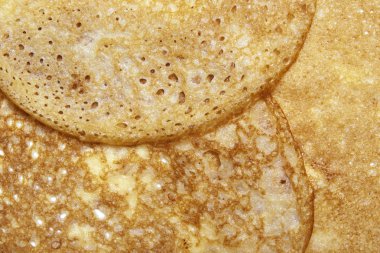 Kızarmış gözleme dokusuna