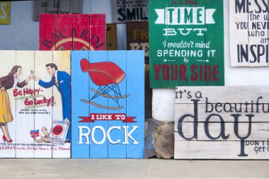 Restoraunts için seramik plakalar