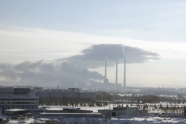 View of the factory with smoking chimneys — Stock Photo, Image