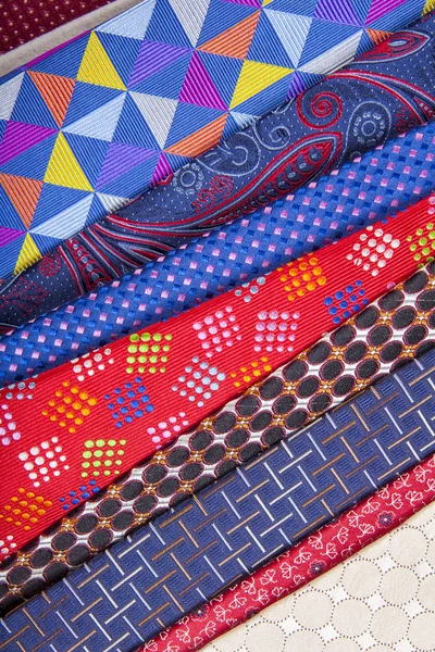 Conjunto de gravatas multicoloridas — Fotografia de Stock