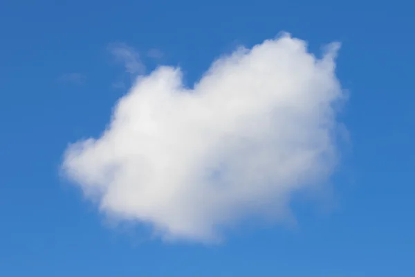 Nuvem no céu azul — Fotografia de Stock