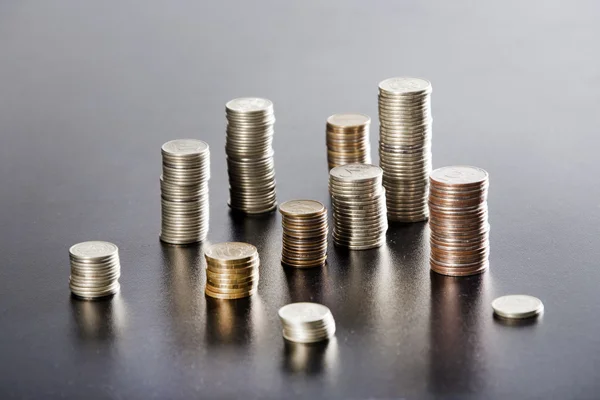 Coins in the pile close up — Stock Photo, Image