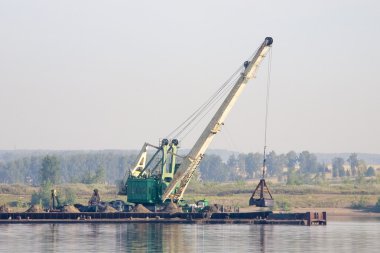 Bayağı kum yuttum Nehri üzerinde