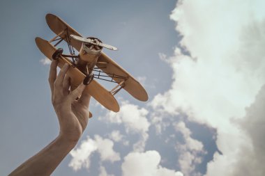 Sarı, retro uçak model