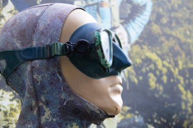 Dalış maske kukla kafasından