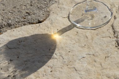 Bardak bira taş gölgesi