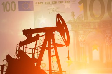 Yağ pompası euro banknot ile