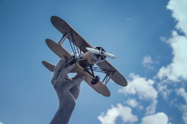 Sarı, retro uçak model