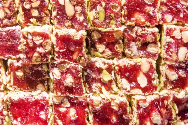 Türk tatlı ve sevindirdi