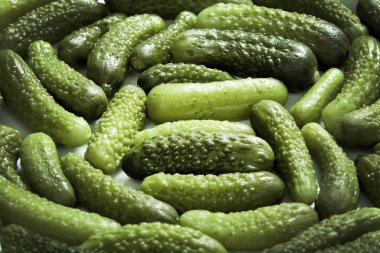 Many small pickled cucumbers